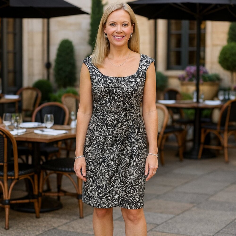 Suite 7 Black & White Floral Wrap Dress Size 12